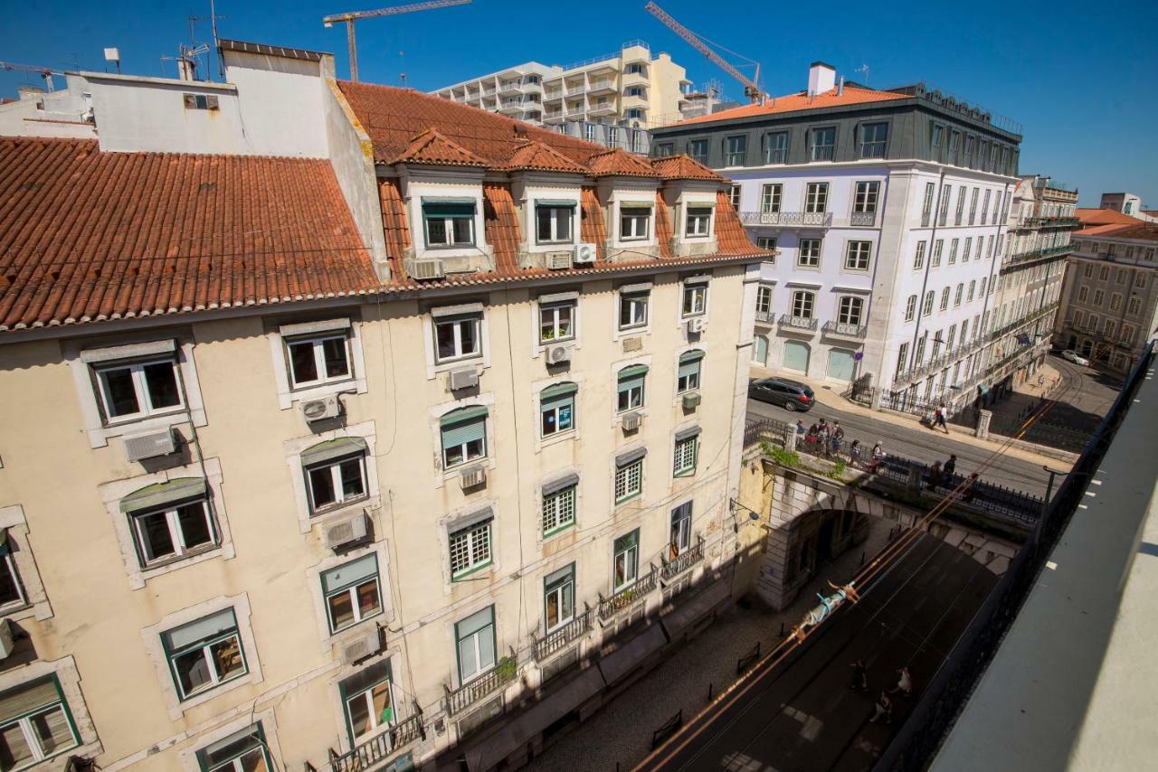 A Captivating Apartment Close To River Tagus In Lissabon Exterior foto